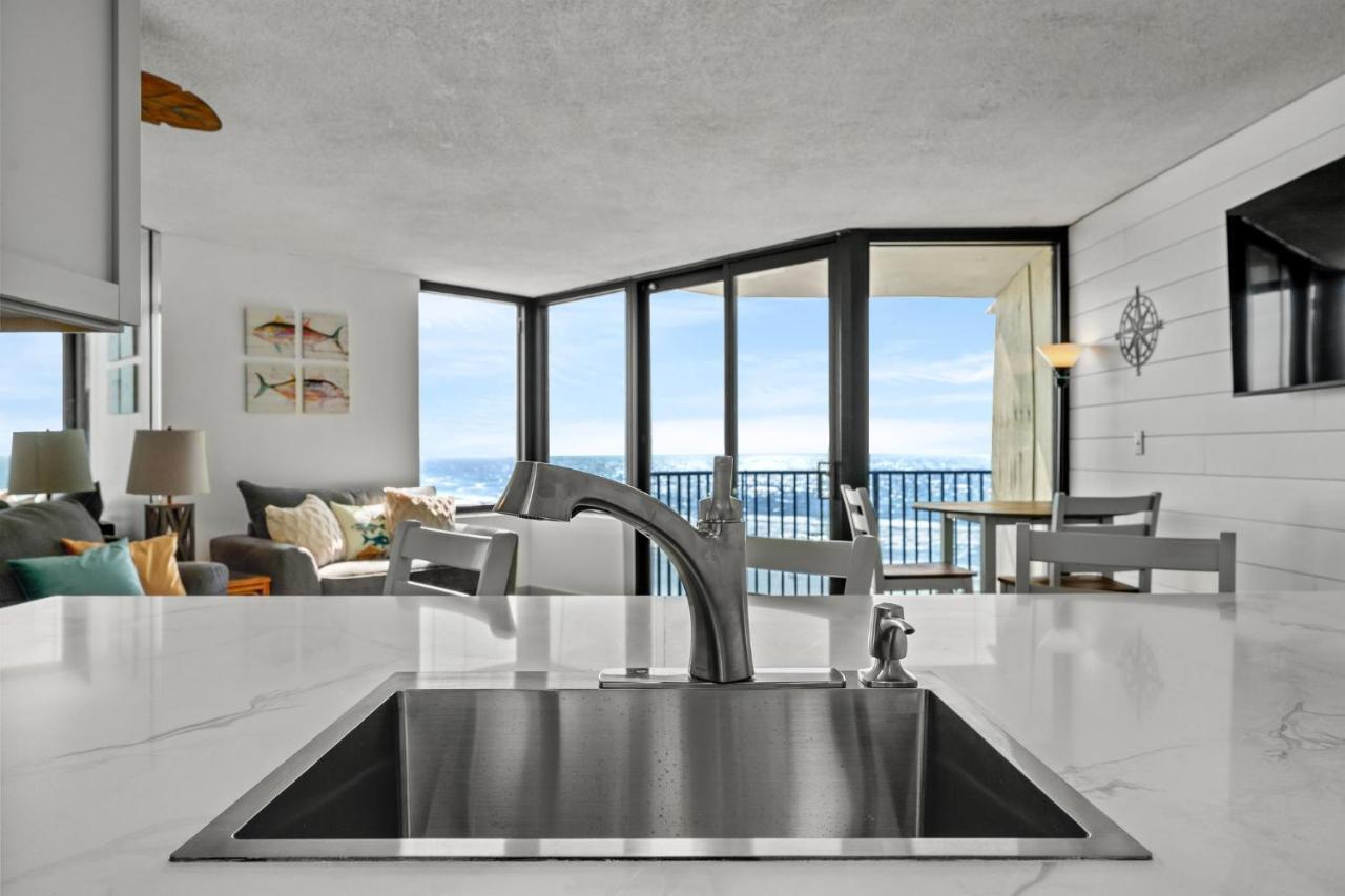 Appartamento Ocean Front Views & Open Kitchen - Sunbird 603E Panama City Beach Esterno foto