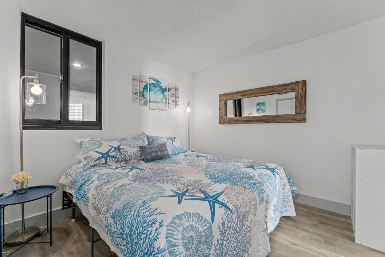 Appartamento Ocean Front Views & Open Kitchen - Sunbird 603E Panama City Beach Esterno foto