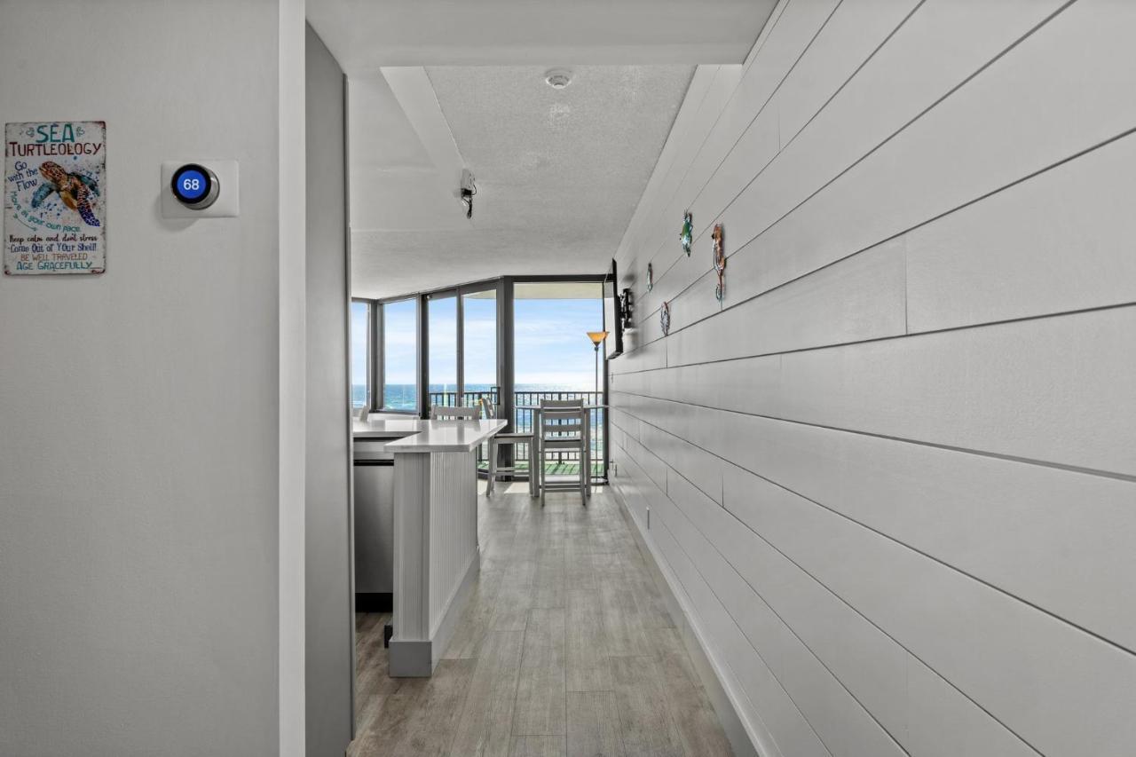 Appartamento Ocean Front Views & Open Kitchen - Sunbird 603E Panama City Beach Esterno foto