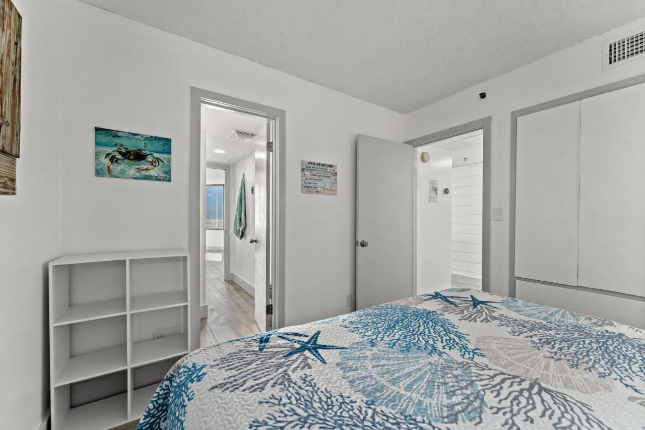 Appartamento Ocean Front Views & Open Kitchen - Sunbird 603E Panama City Beach Esterno foto